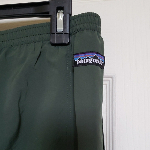 Patagonia Pants - Patagonia Green FLEECE LINED Snow Pants M